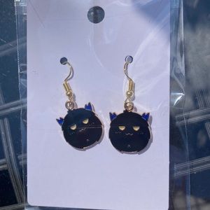45.     “Black Cat” earrings.